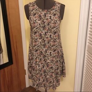 American Eagle Outfitters flowered sleeveless dress or tunic